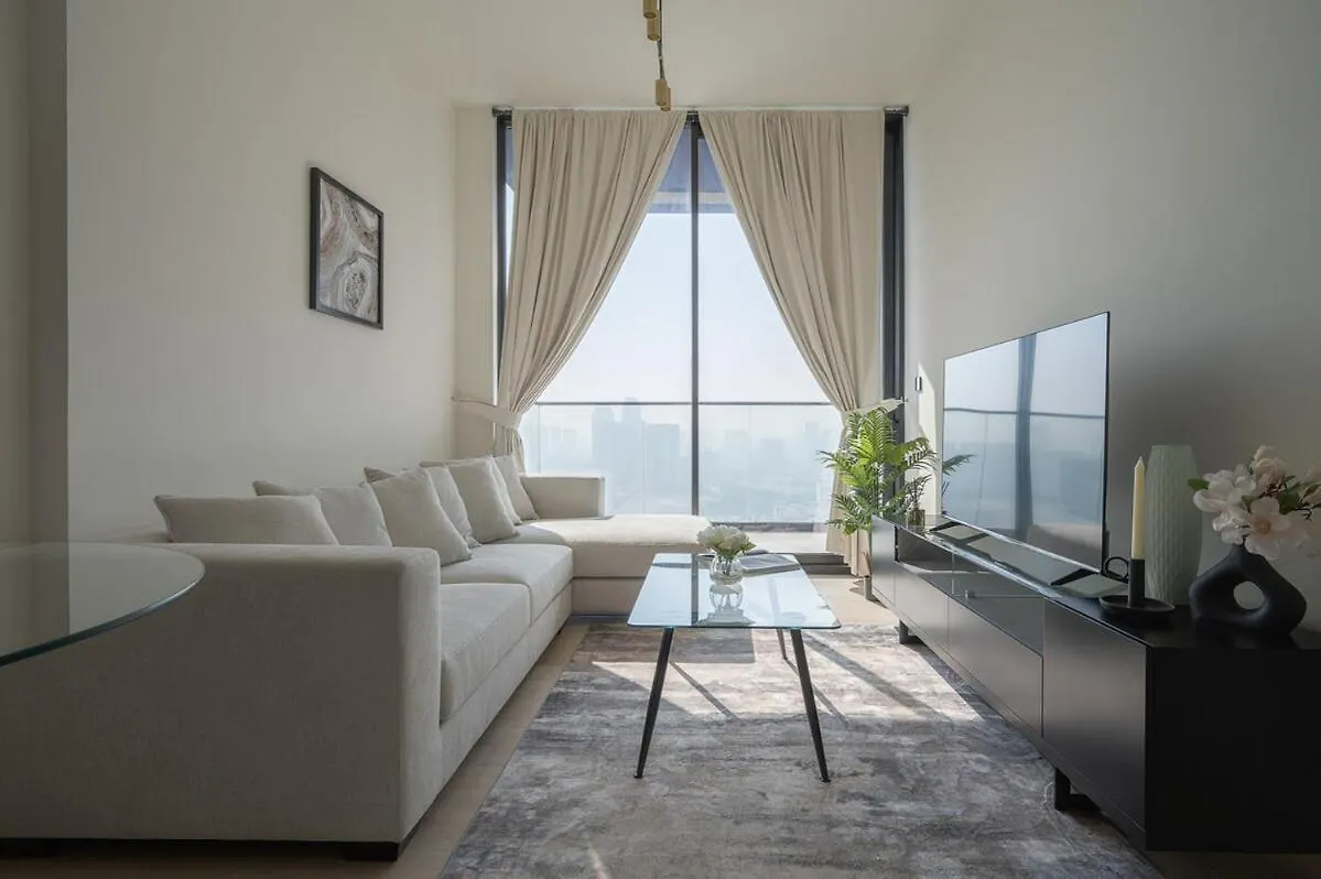 Brand New Luxurious - Modern 1Br - Pool - Gym Apartment Dubai United Arab Emirates
