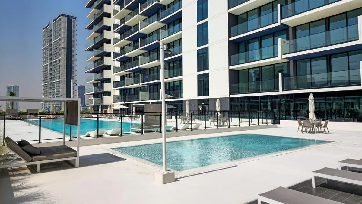 Brand New Luxurious - Modern 1Br - Pool - Gym Apartment Dubai